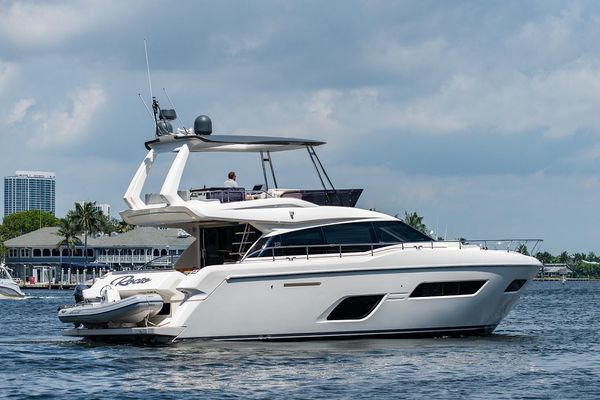 Ferretti Yachts 550 - main image