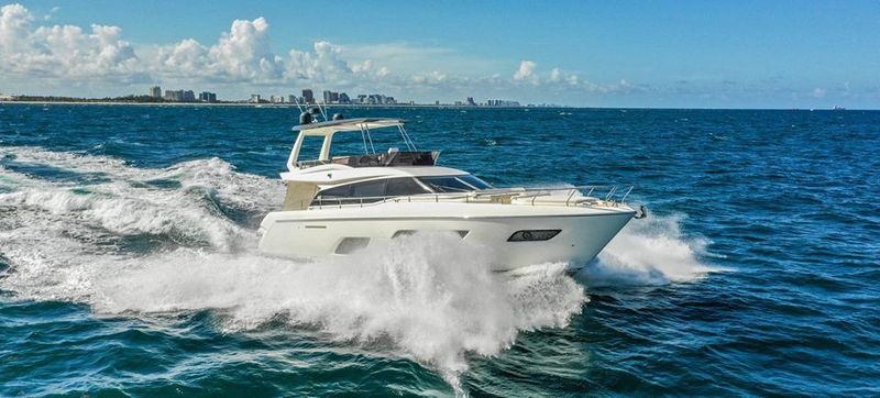 Ferretti Yachts 550 - main image