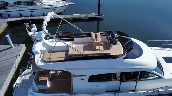 Nimbus 405 Flybridge image