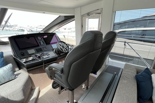 Sunseeker 74 Sport Yacht XPS image