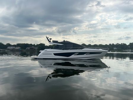 Sunseeker 65 Sport Yacht image