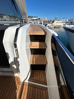 Italia Yachts Veloce 43 image