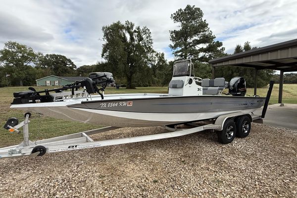 Xpress H22B-BAY - main image