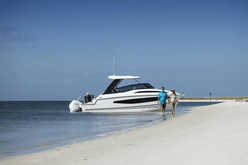 Aquila 32 Sport image