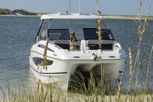 Aquila 32 Sport image