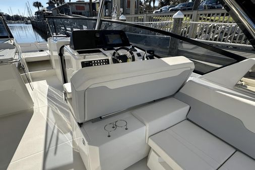 Aquila 32 Sport image