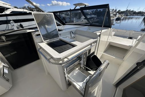 Aquila 32 Sport image