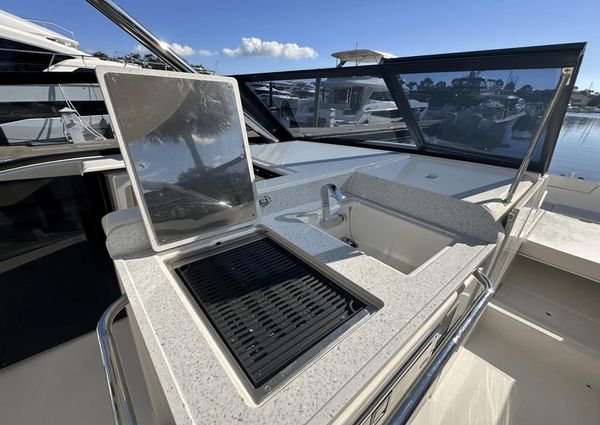 Aquila 32 Sport image