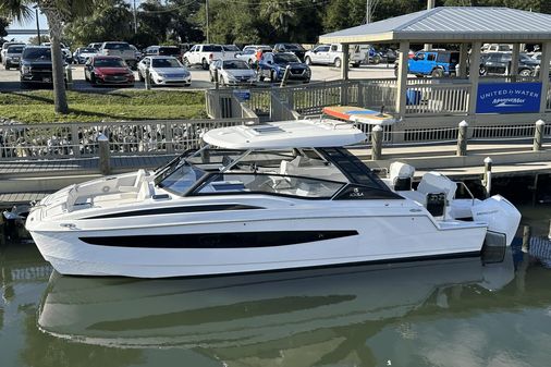 Aquila 32 Sport image