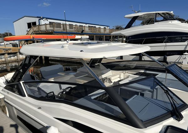 Aquila 32 Sport image