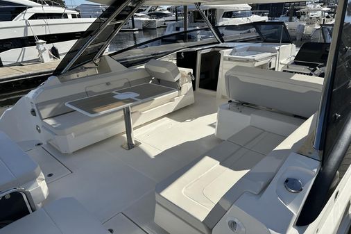 Aquila 32 Sport image