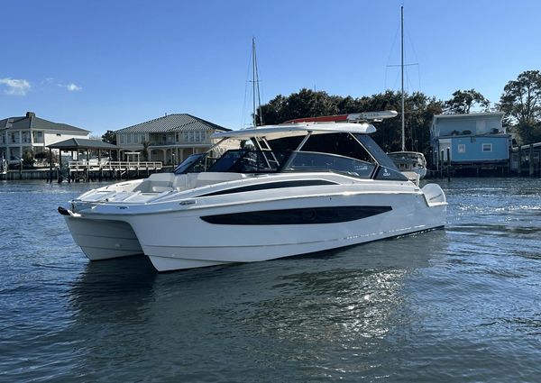 Aquila 32 Sport image