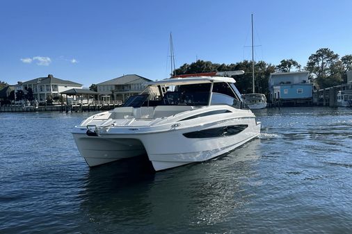 Aquila 32 Sport image