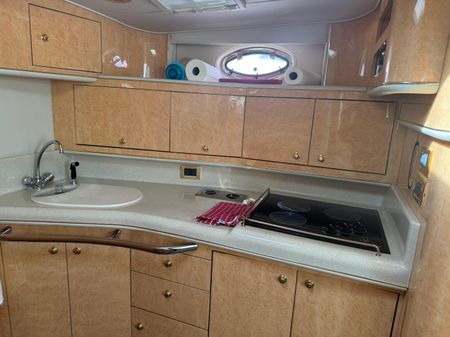 Sea Ray 450 Sundancer image