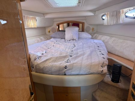 Sea Ray 450 Sundancer image