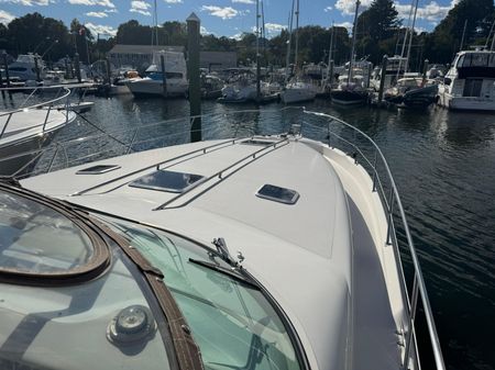 Sea Ray 450 Sundancer image