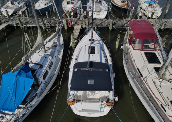 Marlow-Hunter 33 image