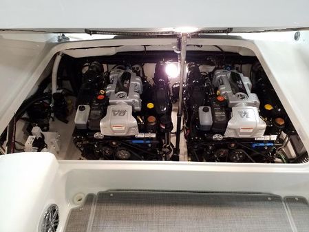 Formula 350-CROSSOVER-BOWRIDER image