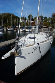 Jeanneau 349 image