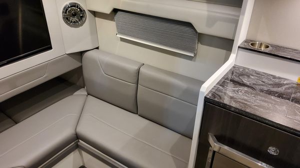 Formula 387 Center Console Fish image