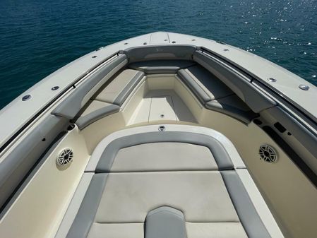 Scout 380 LXF Center Console image