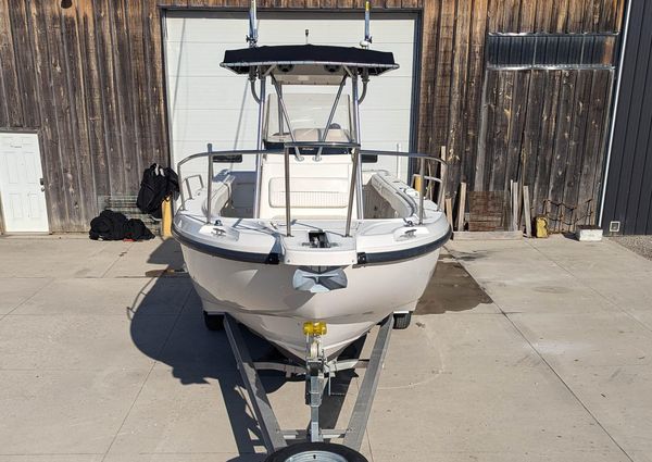 Boston-whaler 26-OUTRAGE image