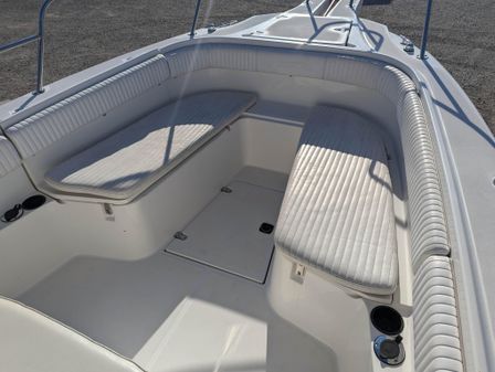 Boston-whaler 26-OUTRAGE image