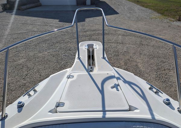 Boston-whaler 26-OUTRAGE image