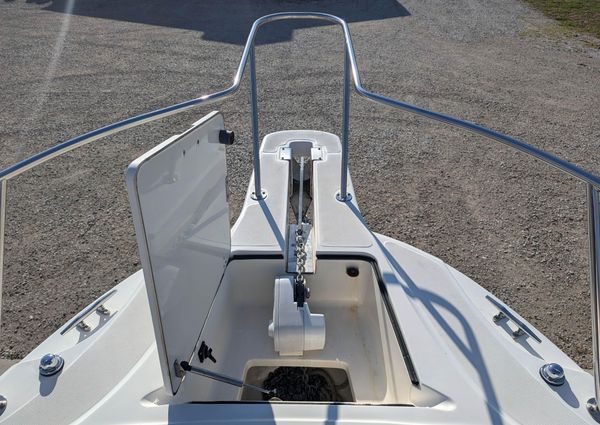 Boston-whaler 26-OUTRAGE image