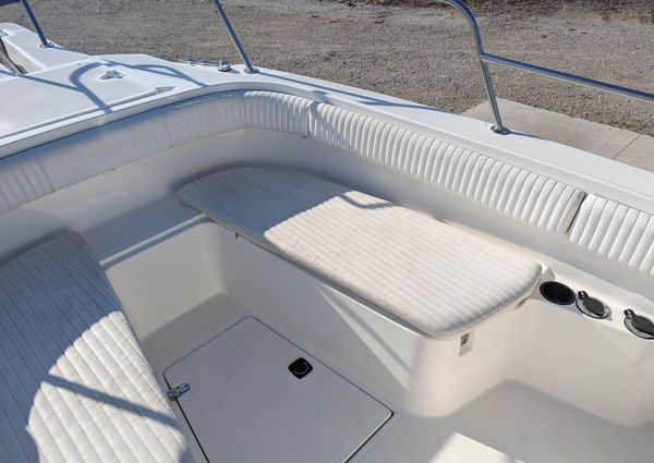 Boston-whaler 26-OUTRAGE image