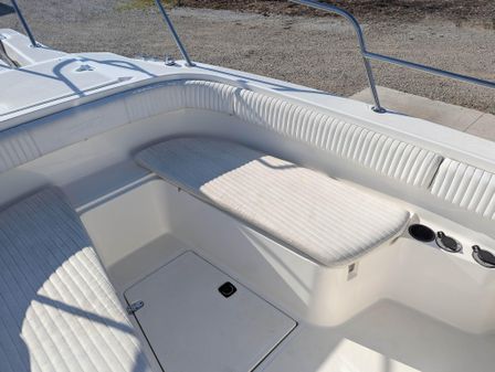 Boston-whaler 26-OUTRAGE image