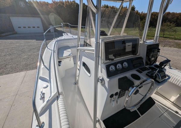 Boston-whaler 26-OUTRAGE image