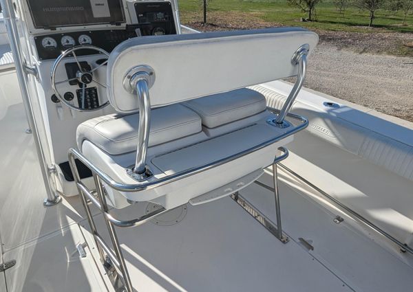 Boston-whaler 26-OUTRAGE image