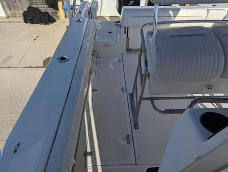 Boston-whaler 26-OUTRAGE image