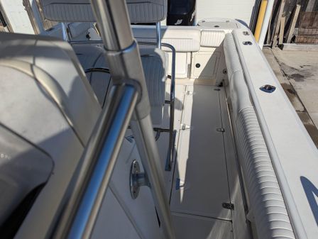 Boston-whaler 26-OUTRAGE image