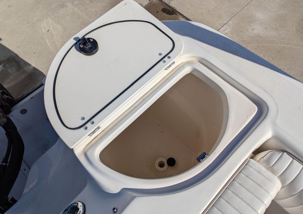 Boston-whaler 26-OUTRAGE image