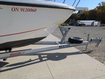 Boston-whaler 26-OUTRAGE image