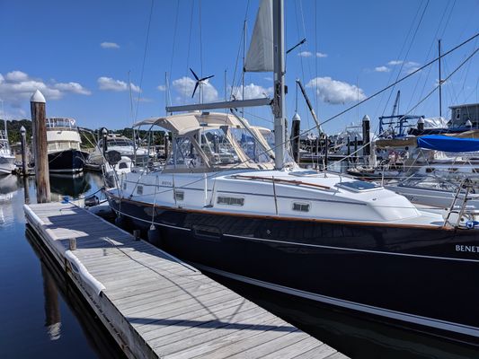 Beneteau Center Cockpit - main image
