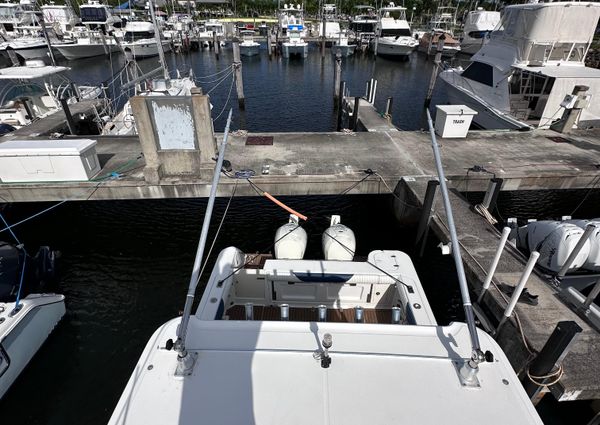 Boston-whaler 305-CONQUEST image