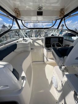 Boston-whaler 305-CONQUEST image