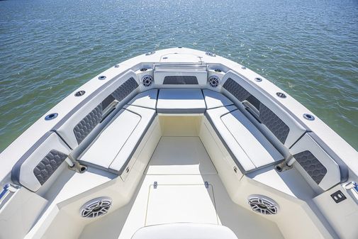 Cobia 265-CENTER-CONSOLE image