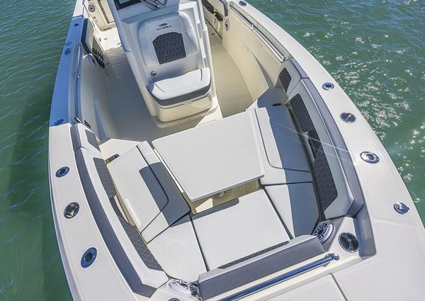 Cobia 265-CENTER-CONSOLE image