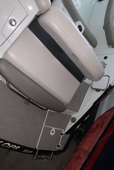 Crownline E6 image