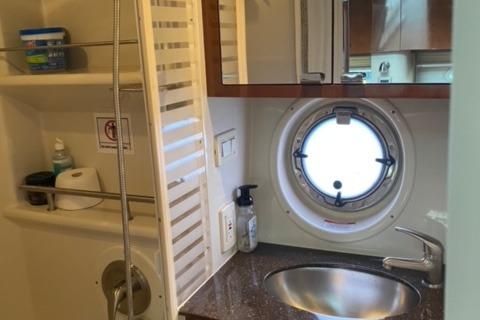 Sea Ray 370 Sundancer image