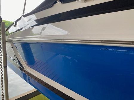 Regal 24 FasDeck image