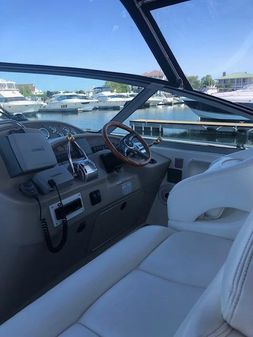 Sea Ray 340 Sundancer image