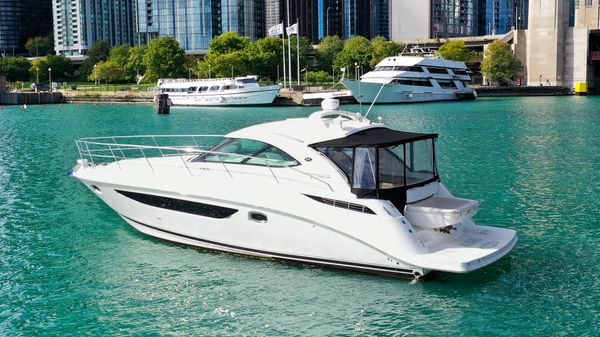Sea Ray 410 Sundancer