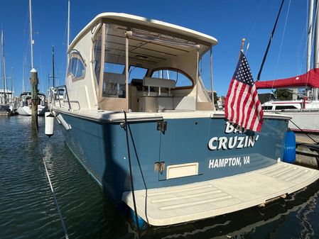 Mainship Pilot 34 Rum Runner II Hardtop image