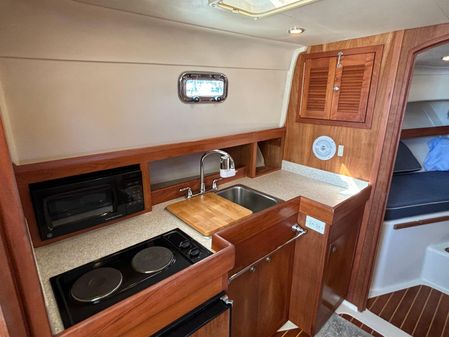 Mainship Pilot 34 Rum Runner II Hardtop image