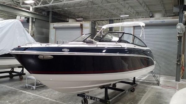 Formula 240 Bowrider